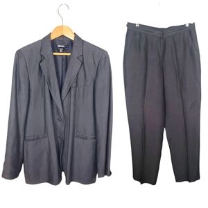 DKNY Women's Linen Blend Suit Set. Charcoal. 14/14P